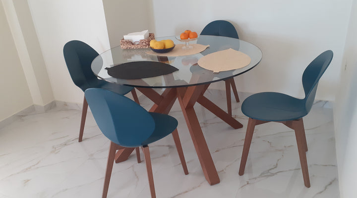 Τραπεζαρία ιταλικού σχεδιασμού και Custom Κουρτίνα σε γήινες αποχρώσεις