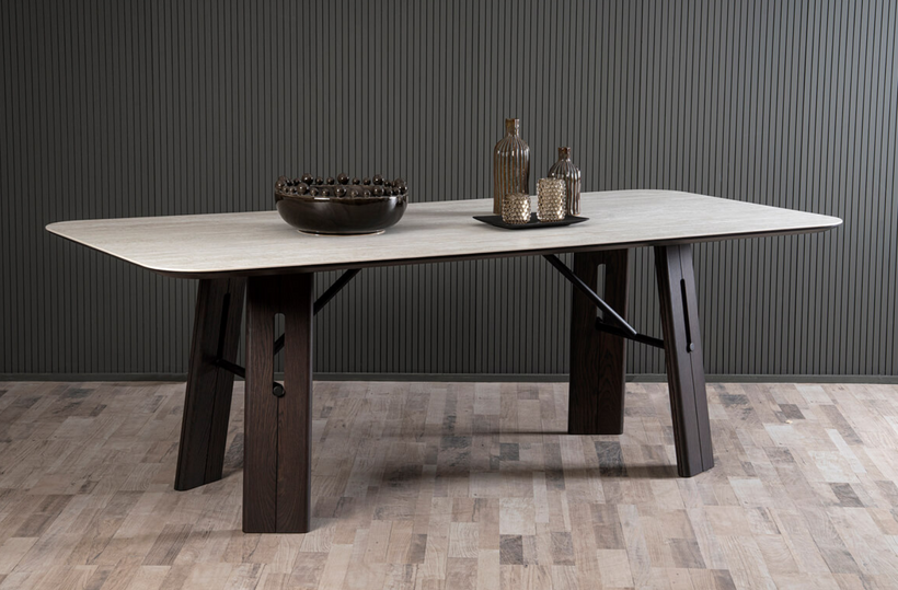 ETERNO ΤΡΑΠΕΖΑΡΙΑ LOFT