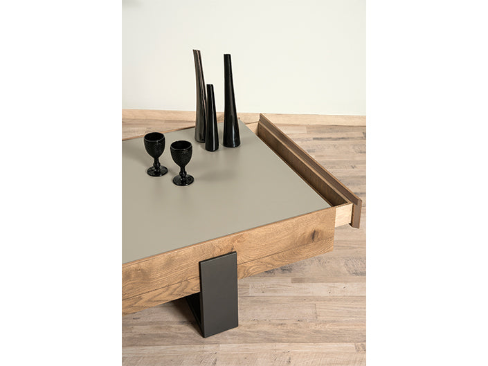 ΤΡΑΠΕΖΙ ΣΑΛΟΝΙΟΥ LIFE