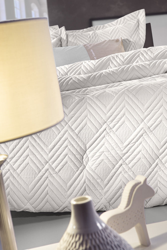 ΠΑΠΛΩΜΑ EDEN PERLA  GUY LAROCHE