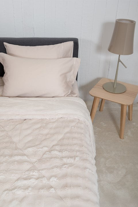 Κουβερτοπάπλωμα Naf Naf CosyFur Natural 220x240 69716