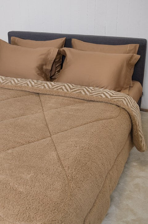 Κουβερτοπάπλωμα Naf Naf ZigFur Tan 220x240 69719